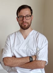 Dr Frosolini